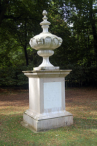 Memorial to Lady Glenorchy September 2011